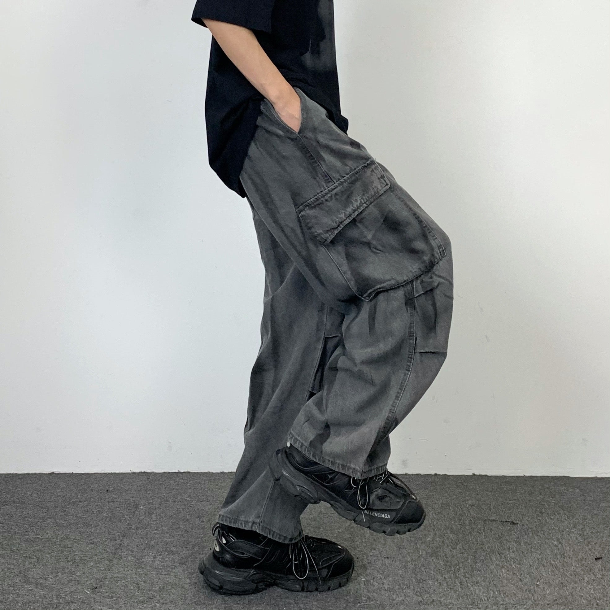 Mage Wide Cargo Dye Jeans