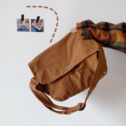 Essential Canvas Shoulder Bag