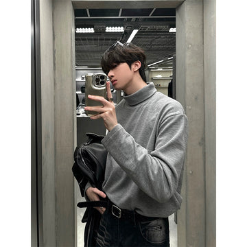 JM Essential Turtleneck Shirt