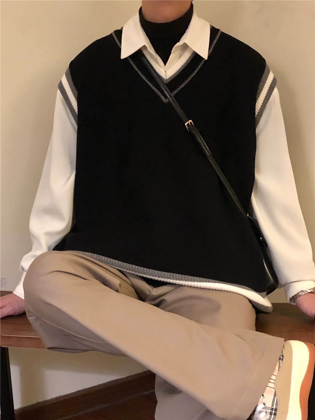 Nagawl Vintage School Style Sleeveless Vest